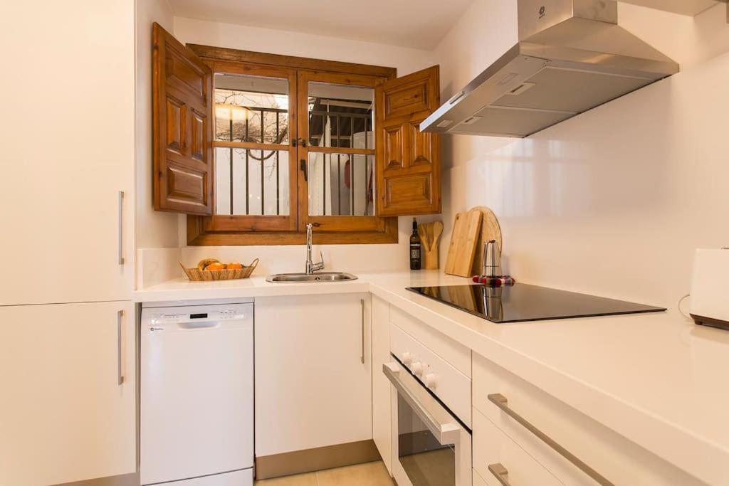 הוילה גרנדה Casa Tipica Del Albaicin Con Interior De Diseno מראה חיצוני תמונה